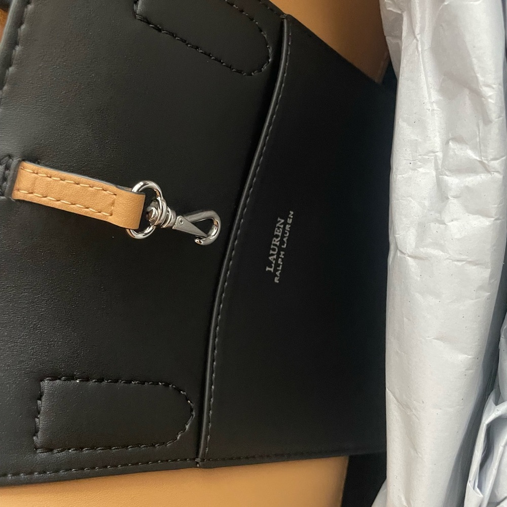 NWT Ralph Lauren Stitched Leather Marcy Bag in Buff / Black - Picture 8 of 8